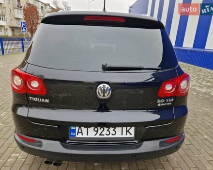 Черный Фольксваген Тигуан, объемом двигателя 2 л и пробегом 195 тыс. км за 13650 $, фото 9 на Automoto.ua
