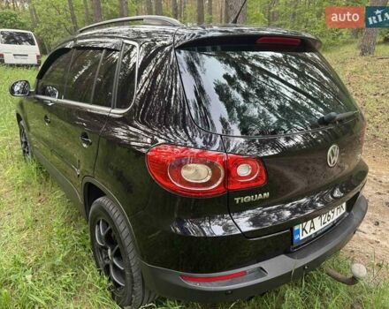 Черный Фольксваген Тигуан, объемом двигателя 1.97 л и пробегом 210 тыс. км за 11500 $, фото 4 на Automoto.ua