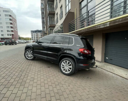 Черный Фольксваген Тигуан, объемом двигателя 2 л и пробегом 317 тыс. км за 10900 $, фото 16 на Automoto.ua