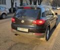 Чорний Фольксваген Тігуан, об'ємом двигуна 1.97 л та пробігом 148 тис. км за 13500 $, фото 4 на Automoto.ua