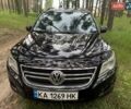 Черный Фольксваген Тигуан, объемом двигателя 1.97 л и пробегом 210 тыс. км за 11500 $, фото 2 на Automoto.ua