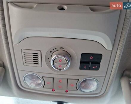 Черный Фольксваген Тигуан, объемом двигателя 2 л и пробегом 195 тыс. км за 13650 $, фото 29 на Automoto.ua