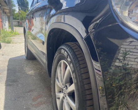 Черный Фольксваген Тигуан, объемом двигателя 2 л и пробегом 158 тыс. км за 10800 $, фото 9 на Automoto.ua