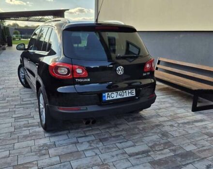 Чорний Фольксваген Тігуан, об'ємом двигуна 2 л та пробігом 218 тис. км за 9300 $, фото 7 на Automoto.ua
