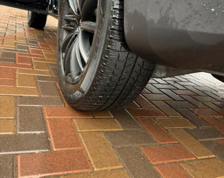 Чорний Фольксваген Тігуан, об'ємом двигуна 2 л та пробігом 285 тис. км за 13500 $, фото 6 на Automoto.ua