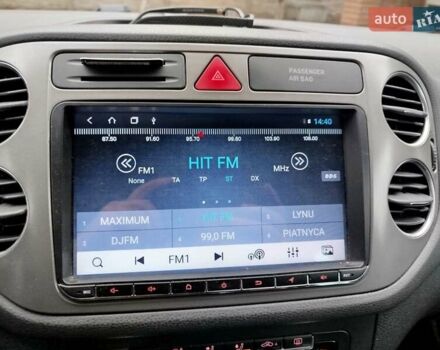 Чорний Фольксваген Тігуан, об'ємом двигуна 1.97 л та пробігом 272 тис. км за 11750 $, фото 4 на Automoto.ua