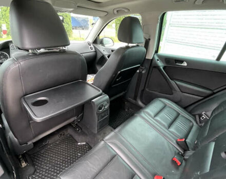 Черный Фольксваген Тигуан, объемом двигателя 1.97 л и пробегом 209 тыс. км за 12500 $, фото 11 на Automoto.ua