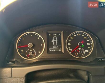 Черный Фольксваген Тигуан, объемом двигателя 1.97 л и пробегом 210 тыс. км за 11500 $, фото 11 на Automoto.ua