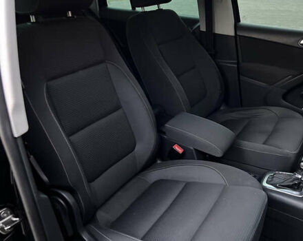 Черный Фольксваген Тигуан, объемом двигателя 1.97 л и пробегом 265 тыс. км за 12300 $, фото 32 на Automoto.ua