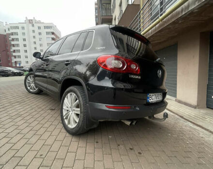 Черный Фольксваген Тигуан, объемом двигателя 2 л и пробегом 317 тыс. км за 10900 $, фото 12 на Automoto.ua