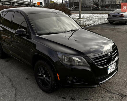 Черный Фольксваген Тигуан, объемом двигателя 2 л и пробегом 225 тыс. км за 9400 $, фото 14 на Automoto.ua