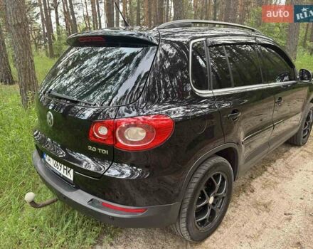 Черный Фольксваген Тигуан, объемом двигателя 1.97 л и пробегом 210 тыс. км за 11500 $, фото 5 на Automoto.ua