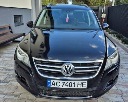 Чорний Фольксваген Тігуан, об'ємом двигуна 2 л та пробігом 218 тис. км за 9300 $, фото 8 на Automoto.ua