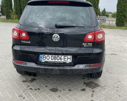 Черный Фольксваген Тигуан, объемом двигателя 2 л и пробегом 209 тыс. км за 12500 $, фото 6 на Automoto.ua
