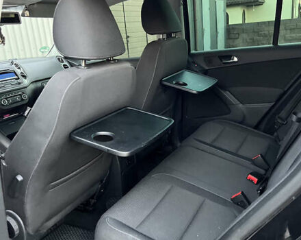 Черный Фольксваген Тигуан, объемом двигателя 1.97 л и пробегом 265 тыс. км за 12300 $, фото 26 на Automoto.ua