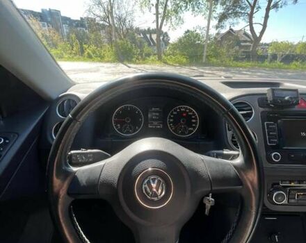 Черный Фольксваген Тигуан, объемом двигателя 2 л и пробегом 317 тыс. км за 10900 $, фото 26 на Automoto.ua