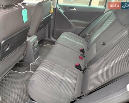 Чорний Фольксваген Тігуан, об'ємом двигуна 1.97 л та пробігом 272 тис. км за 11750 $, фото 10 на Automoto.ua