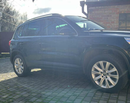 Чорний Фольксваген Тігуан, об'ємом двигуна 2 л та пробігом 170 тис. км за 13900 $, фото 9 на Automoto.ua