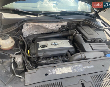 Черный Фольксваген Тигуан, объемом двигателя 2 л и пробегом 158 тыс. км за 10800 $, фото 18 на Automoto.ua