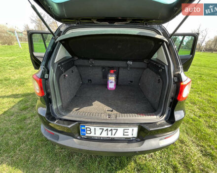 Чорний Фольксваген Тігуан, об'ємом двигуна 2 л та пробігом 260 тис. км за 13000 $, фото 10 на Automoto.ua