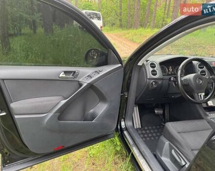 Черный Фольксваген Тигуан, объемом двигателя 1.97 л и пробегом 210 тыс. км за 11500 $, фото 13 на Automoto.ua