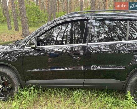 Черный Фольксваген Тигуан, объемом двигателя 1.97 л и пробегом 210 тыс. км за 11500 $, фото 1 на Automoto.ua