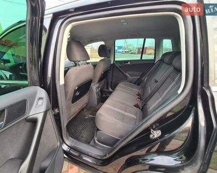 Черный Фольксваген Тигуан, объемом двигателя 2 л и пробегом 252 тыс. км за 14700 $, фото 6 на Automoto.ua