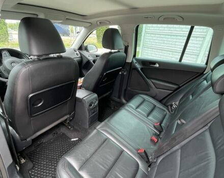 Черный Фольксваген Тигуан, объемом двигателя 2 л и пробегом 209 тыс. км за 12500 $, фото 5 на Automoto.ua