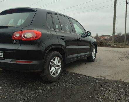 Черный Фольксваген Тигуан, объемом двигателя 2 л и пробегом 198 тыс. км за 9390 $, фото 5 на Automoto.ua