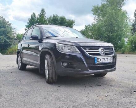 Черный Фольксваген Тигуан, объемом двигателя 2 л и пробегом 269 тыс. км за 12300 $, фото 10 на Automoto.ua