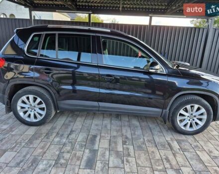Чорний Фольксваген Тігуан, об'ємом двигуна 2 л та пробігом 218 тис. км за 9300 $, фото 9 на Automoto.ua