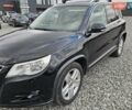 Черный Фольксваген Тигуан, объемом двигателя 0 л и пробегом 156 тыс. км за 14800 $, фото 7 на Automoto.ua