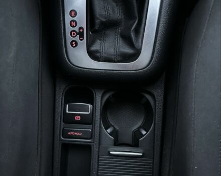 Чорний Фольксваген Тігуан, об'ємом двигуна 2 л та пробігом 250 тис. км за 8500 $, фото 3 на Automoto.ua