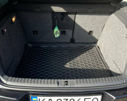 Чорний Фольксваген Тігуан, об'ємом двигуна 2 л та пробігом 170 тис. км за 13900 $, фото 13 на Automoto.ua