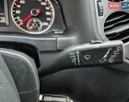 Чорний Фольксваген Тігуан, об'ємом двигуна 1.39 л та пробігом 253 тис. км за 11500 $, фото 24 на Automoto.ua