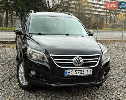 Чорний Фольксваген Тігуан, об'ємом двигуна 2 л та пробігом 238 тис. км за 10599 $, фото 54 на Automoto.ua