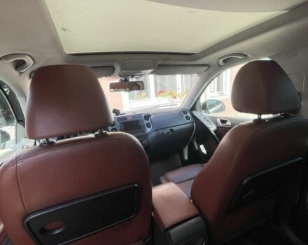 Чорний Фольксваген Тігуан, об'ємом двигуна 2 л та пробігом 230 тис. км за 13000 $, фото 8 на Automoto.ua