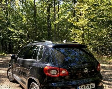 Черный Фольксваген Тигуан, объемом двигателя 2 л и пробегом 250 тыс. км за 12000 $, фото 13 на Automoto.ua