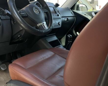 Чорний Фольксваген Тігуан, об'ємом двигуна 2 л та пробігом 230 тис. км за 13000 $, фото 14 на Automoto.ua