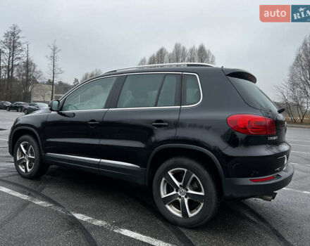 Черный Фольксваген Тигуан, объемом двигателя 1.98 л и пробегом 169 тыс. км за 12000 $, фото 5 на Automoto.ua