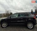 Чорний Фольксваген Тігуан, об'ємом двигуна 2 л та пробігом 238 тис. км за 10599 $, фото 73 на Automoto.ua