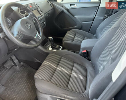 Черный Фольксваген Тигуан, объемом двигателя 1.98 л и пробегом 189 тыс. км за 10700 $, фото 7 на Automoto.ua