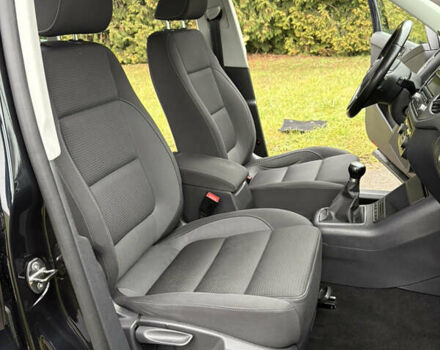 Черный Фольксваген Тигуан, объемом двигателя 1.39 л и пробегом 213 тыс. км за 9399 $, фото 30 на Automoto.ua