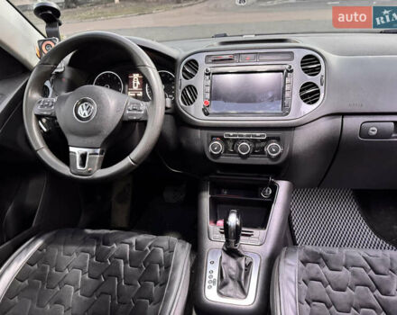 Черный Фольксваген Тигуан, объемом двигателя 1.98 л и пробегом 219 тыс. км за 11700 $, фото 16 на Automoto.ua