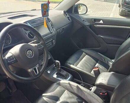 Черный Фольксваген Тигуан, объемом двигателя 2 л и пробегом 259 тыс. км за 11900 $, фото 11 на Automoto.ua