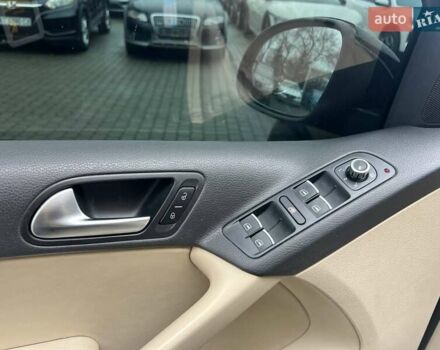 Чорний Фольксваген Тігуан, об'ємом двигуна 1.97 л та пробігом 336 тис. км за 14100 $, фото 24 на Automoto.ua