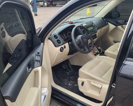 Черный Фольксваген Тигуан, объемом двигателя 1.98 л и пробегом 182 тыс. км за 9555 $, фото 14 на Automoto.ua