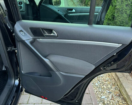 Черный Фольксваген Тигуан, объемом двигателя 1.97 л и пробегом 182 тыс. км за 14000 $, фото 16 на Automoto.ua