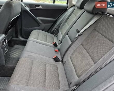 Чорний Фольксваген Тігуан, об'ємом двигуна 1.39 л та пробігом 253 тис. км за 11500 $, фото 38 на Automoto.ua