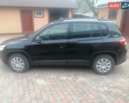 Черный Фольксваген Тигуан, объемом двигателя 1.97 л и пробегом 319 тыс. км за 13300 $, фото 7 на Automoto.ua